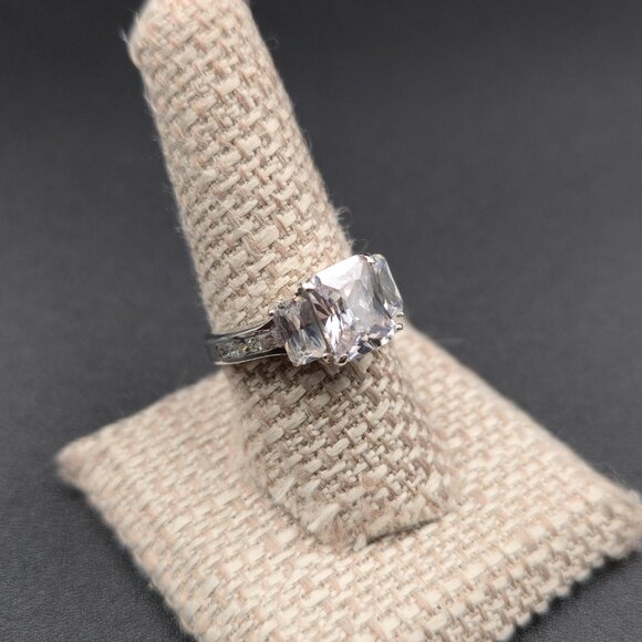 Size 8.75 Sterling Silver Quality Cubic Zirconia Gems Ring A6504 - Picture 3 of 9